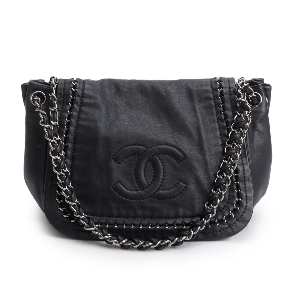 Black Lambskin Luxe Ligne Accordion Flap Bag w/ Authenticity Card