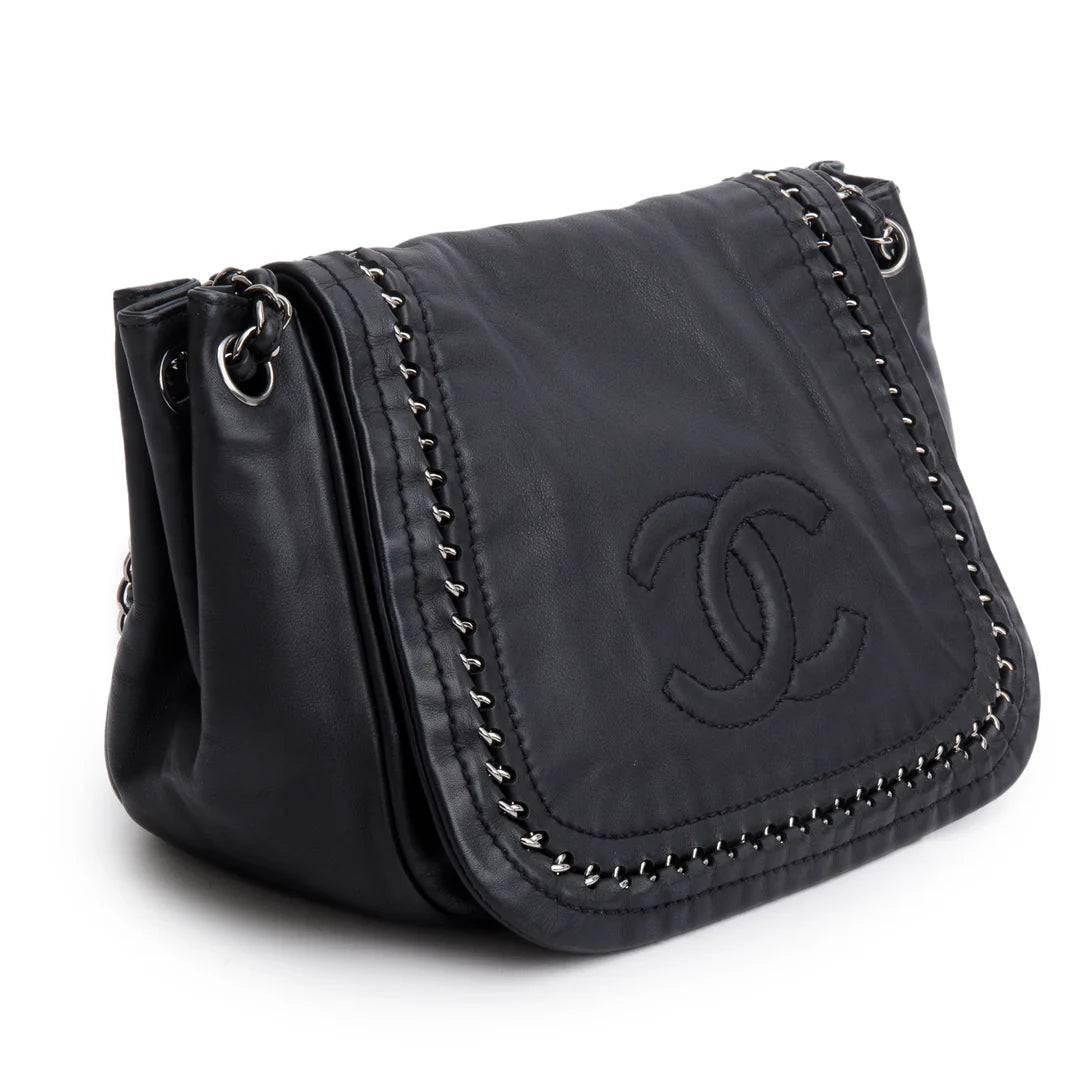 Black Lambskin Luxe Ligne Accordion Flap Bag w/ Authenticity Card