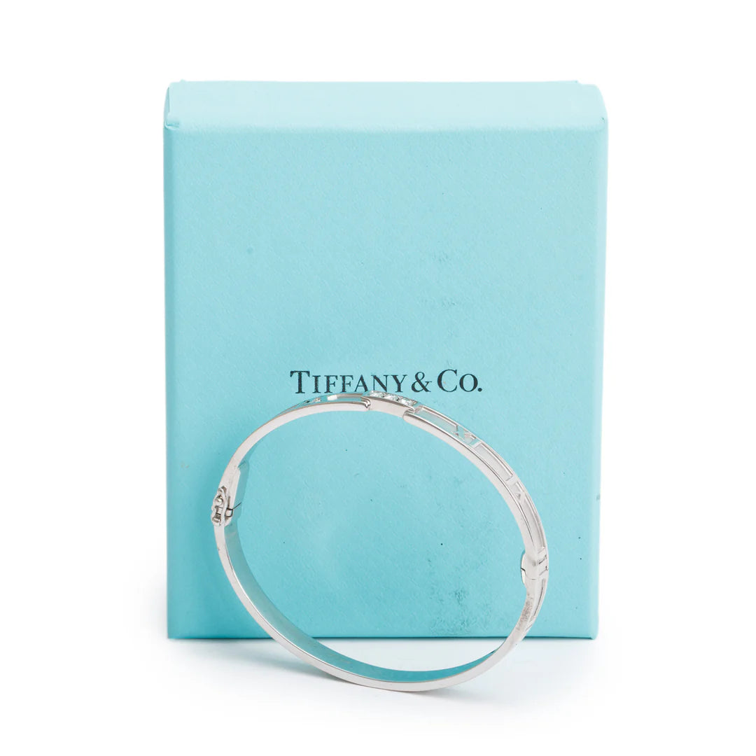 18k White Gold Diamond Atlas Bracelet w/ Box