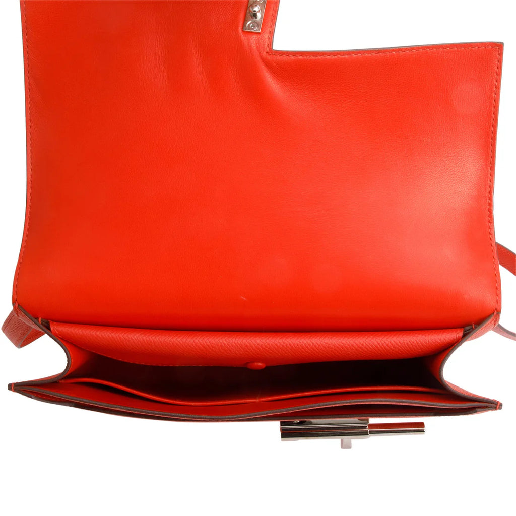 Rouge Tomate Epsom Leather Verrou 23