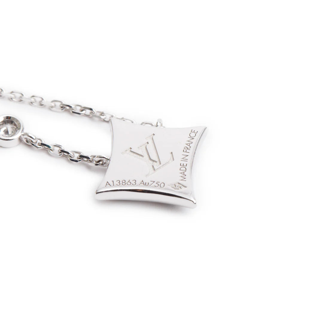 18k White Gold Diamond Onyx Color Blossom BB Star Pendant Necklace w/ Box