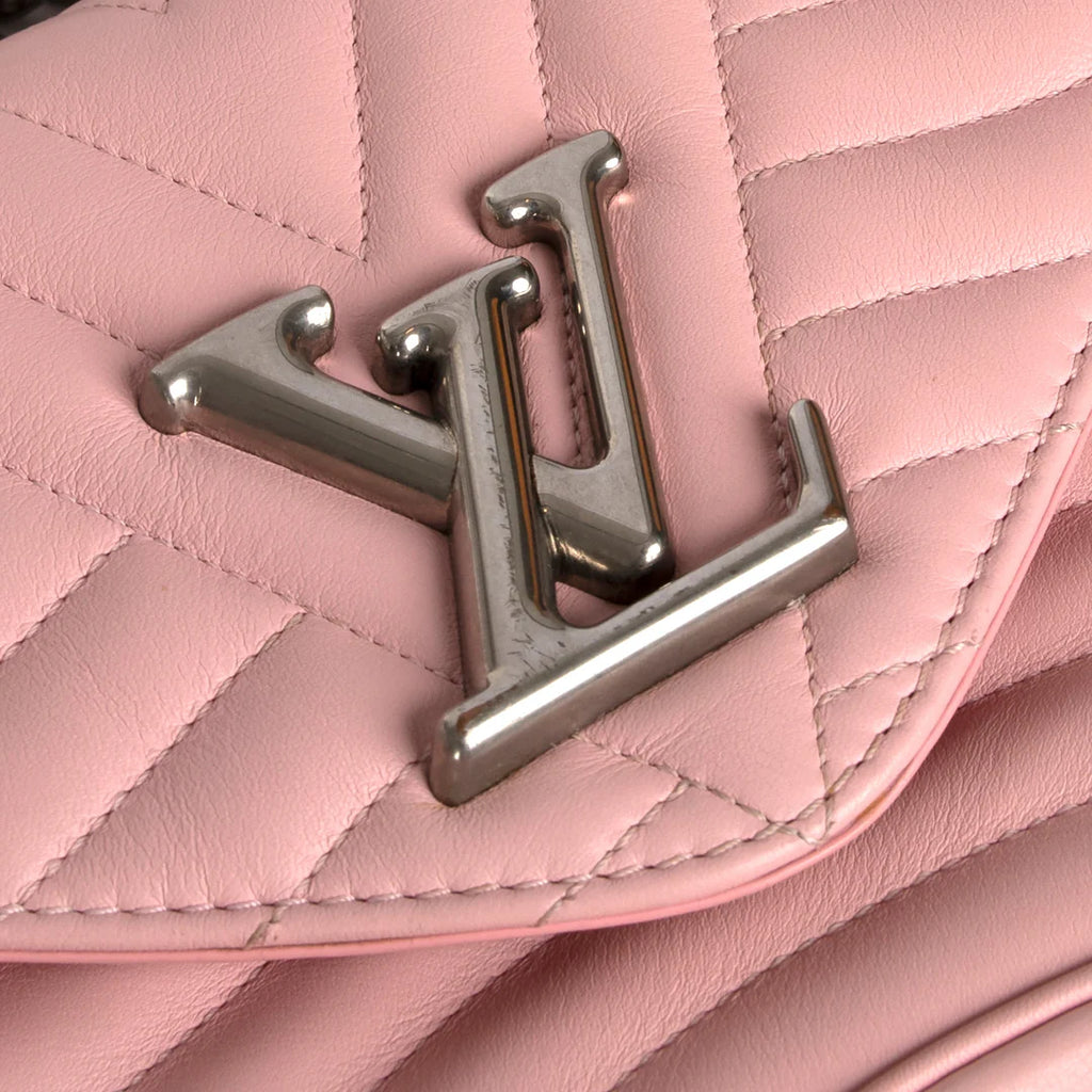 New Wave Chain-Bag MM w/ Box &amp; Receipt