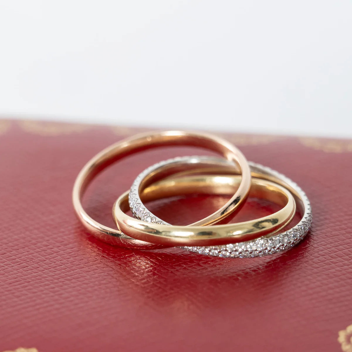 18k Tri-Gold Paved Trinity Ring with Diamonds Size 57