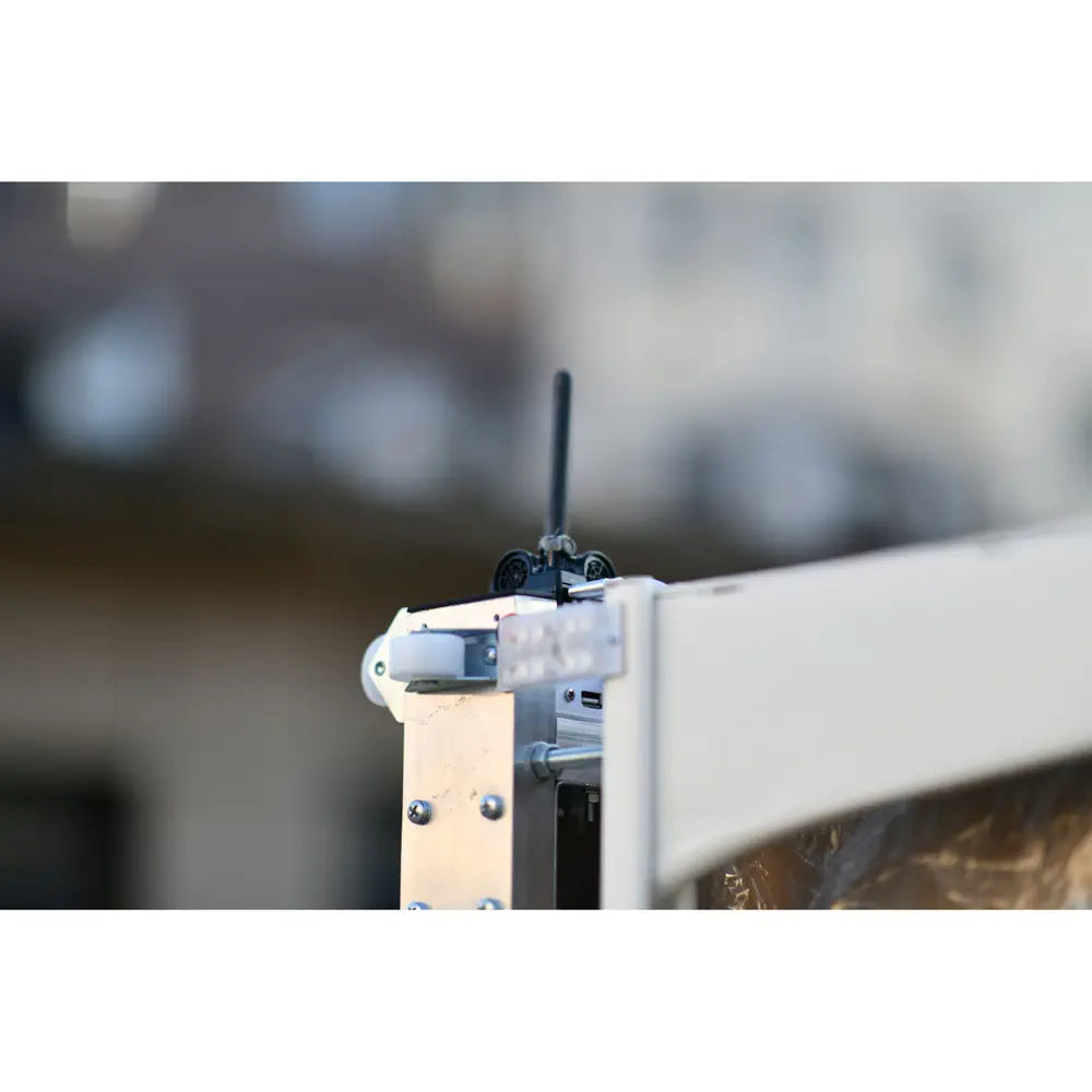 Marvelmind Autonomous Delivery Robot v100